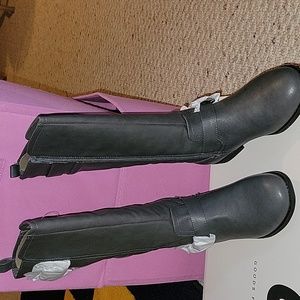 Girls Memory Foam Gray Boots NEW Size 3